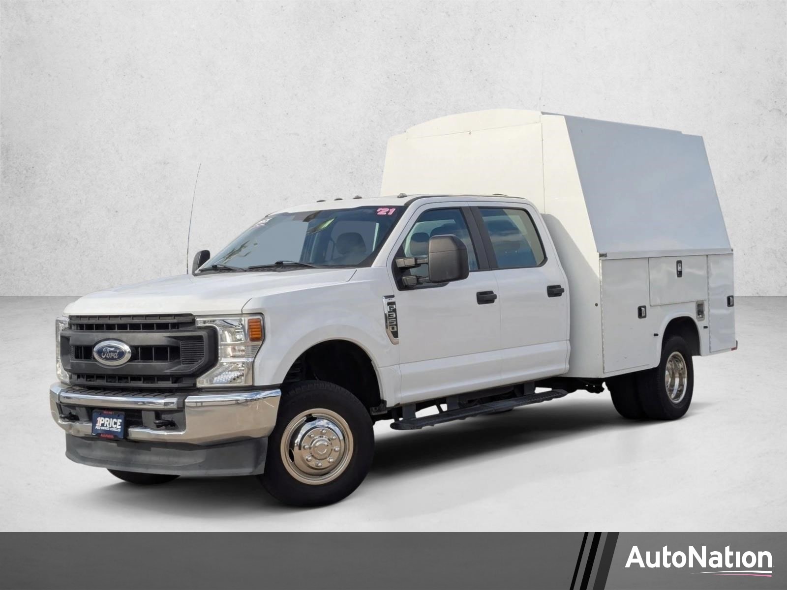 2021 Ford F-350 Super Duty Chassis Cab