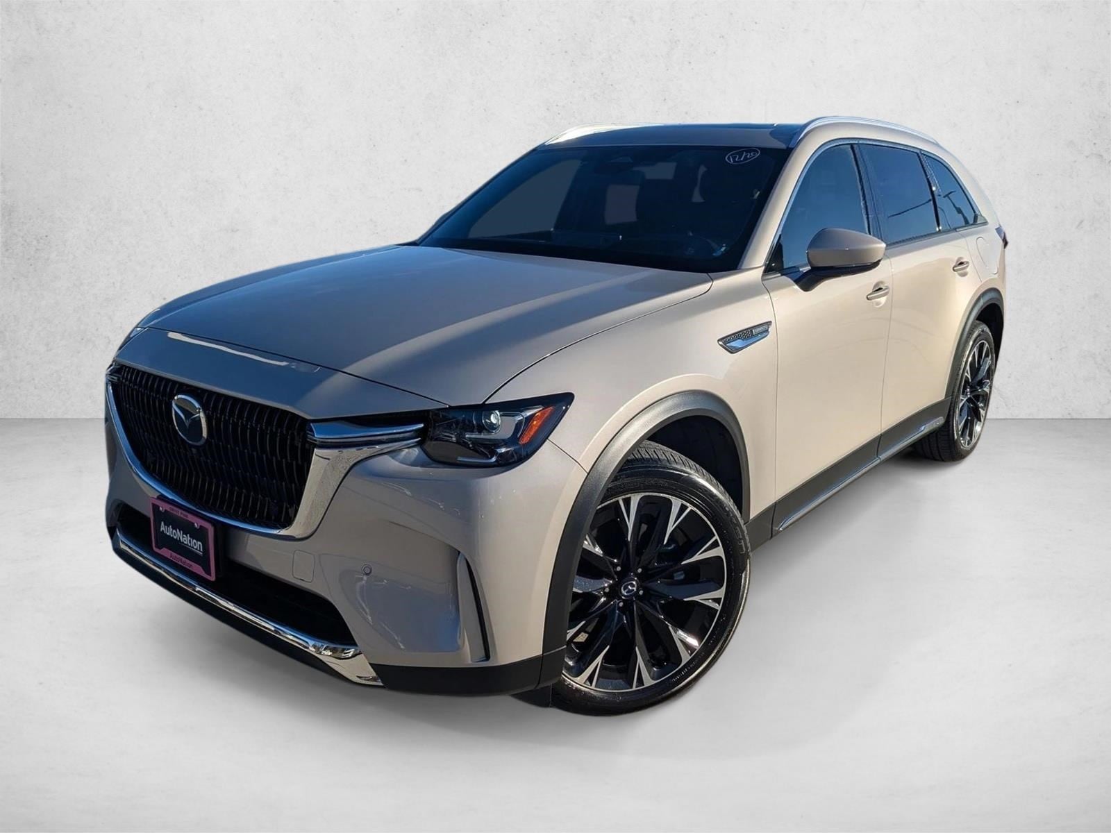 2025 Mazda CX-90 Premium Plus Package's photo