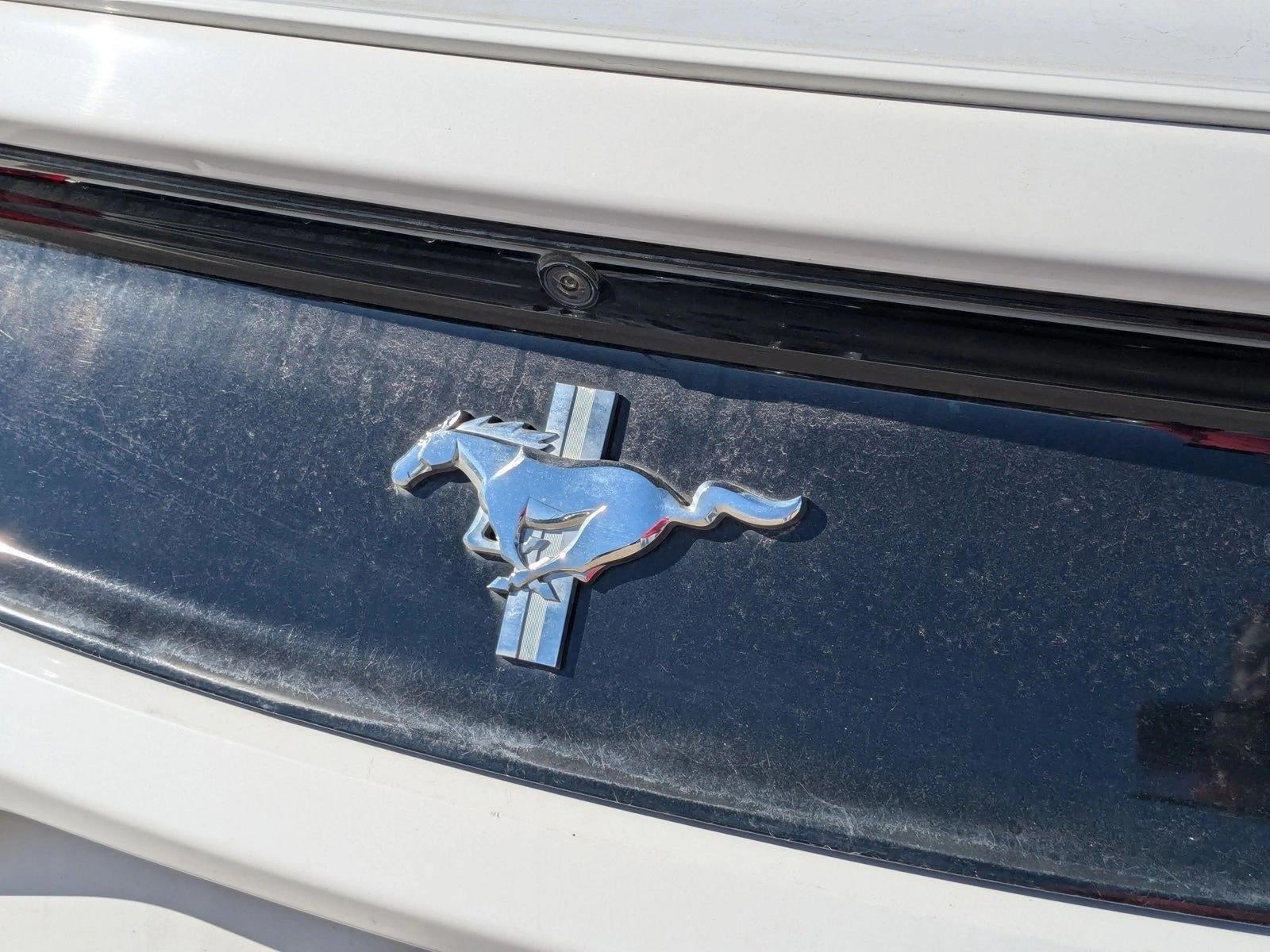 2015 Ford Mustang V6