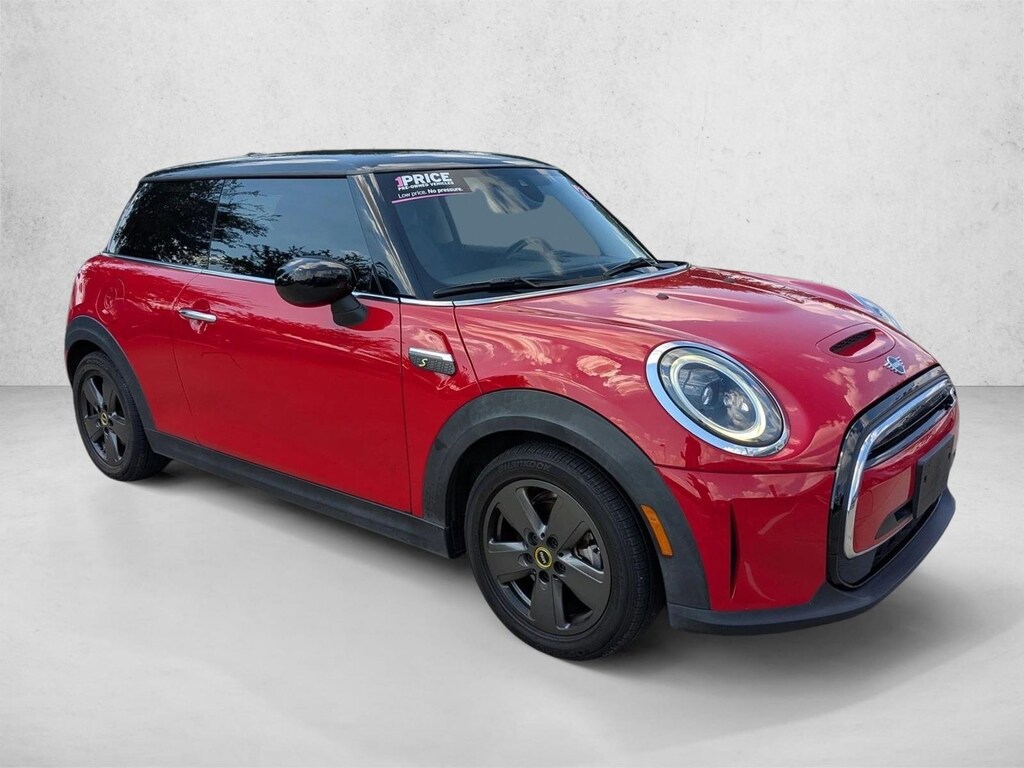 2022 Mini Cooper Hardtop SE photo 3