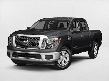 2017 Nissan Titan SV Crew Cab Pickup