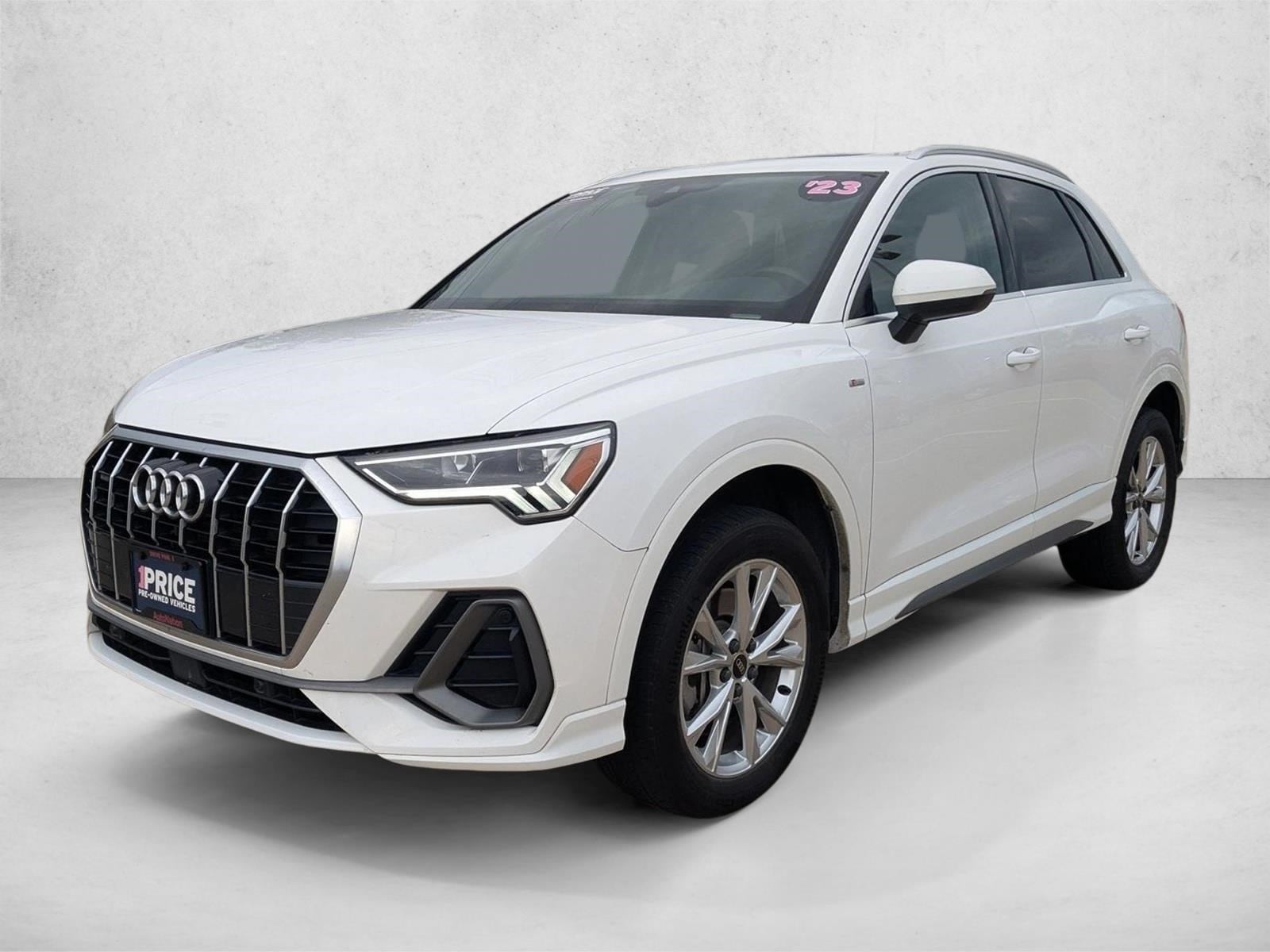 2023 Audi Q3 S Line Premium's photo
