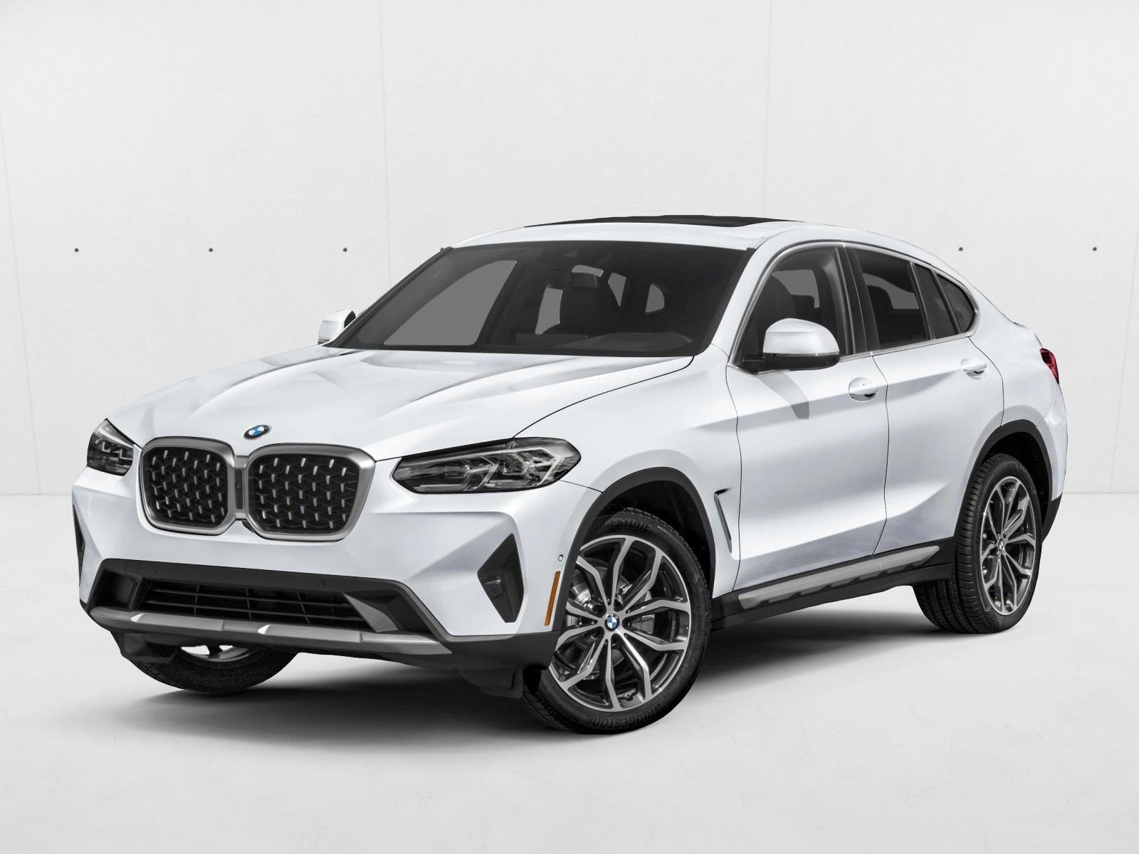 2025 BMW X4 30i's photo