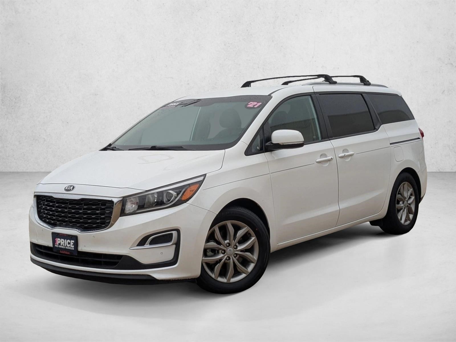 2021 Kia Sedona EX's photo