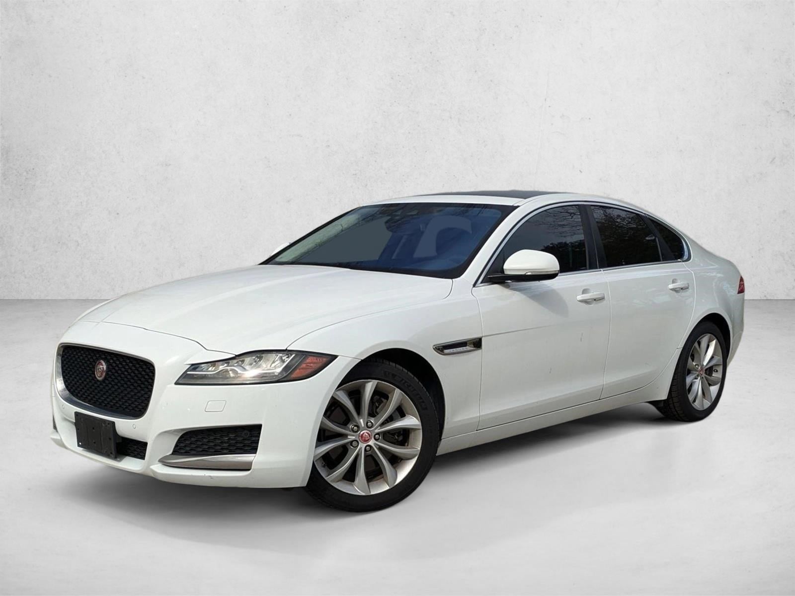 2018 Jaguar XF Premium