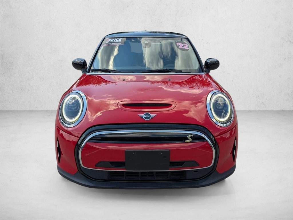 2022 Mini Cooper Hardtop SE photo 2