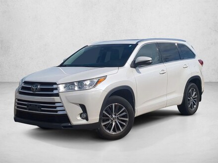 2017 Toyota Highlander XLE Sport Utility