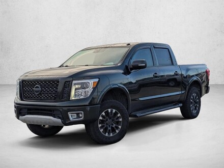 2019 Nissan Titan PRO-4X Crew Cab Pickup