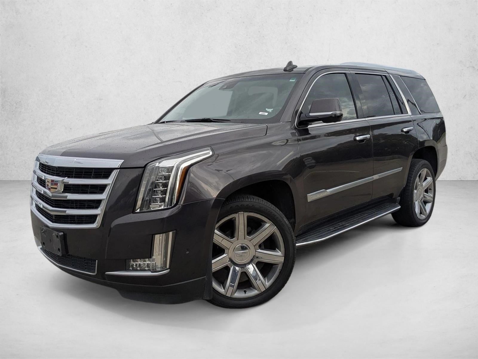 2017 Cadillac Escalade Luxury's photo