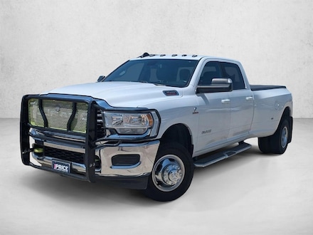 2022 Ram 3500 Big Horn Crew Cab Pickup