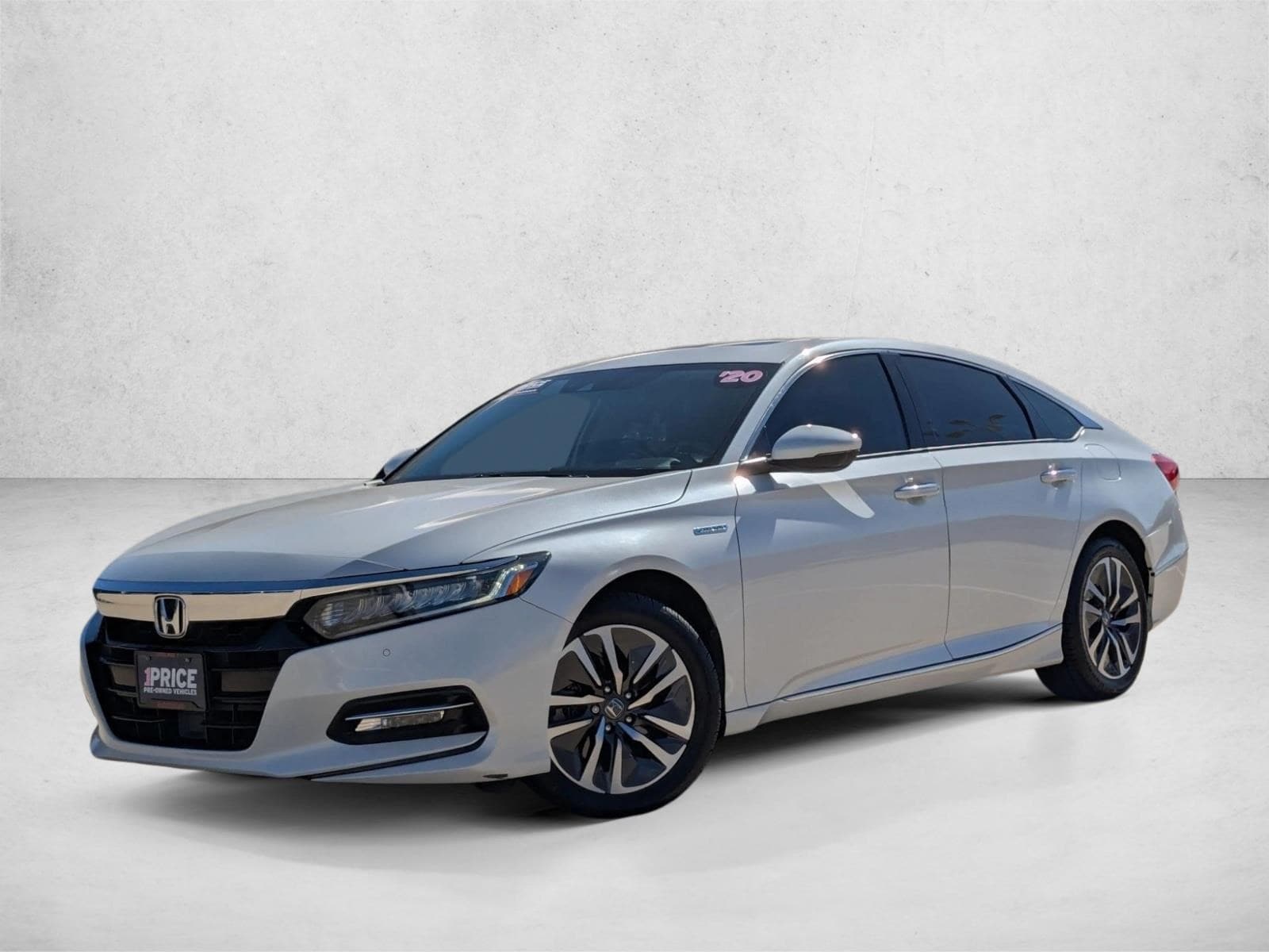 2020 Honda Accord Hybrid Touring's photo