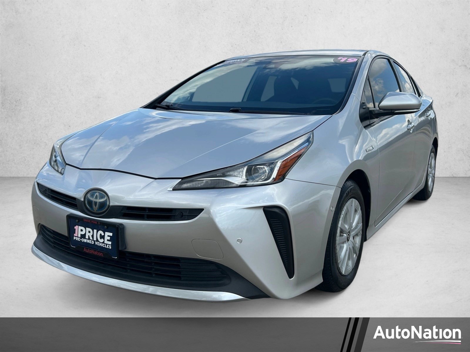 2019 Toyota Prius LE
