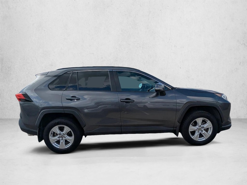 Used 2021 Toyota RAV4 XLE Sport Utility