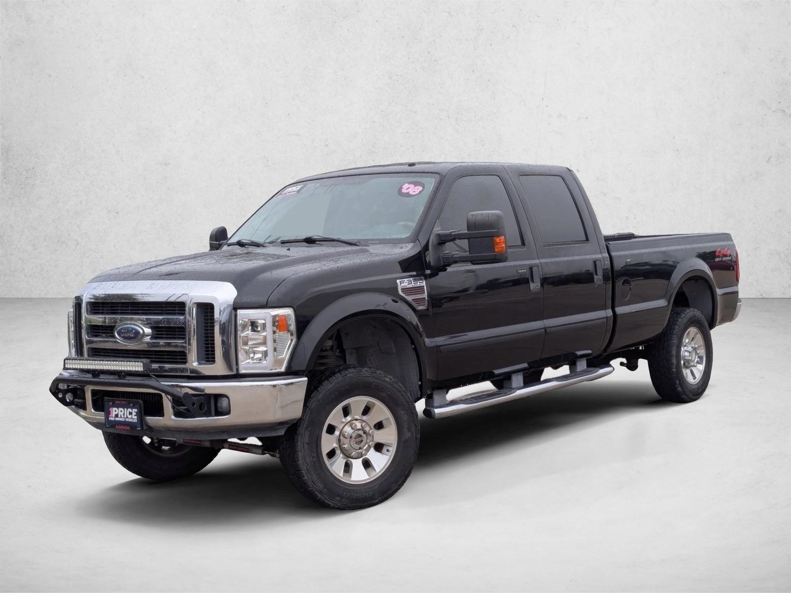 2008 Ford F-350 Super Duty XL's photo