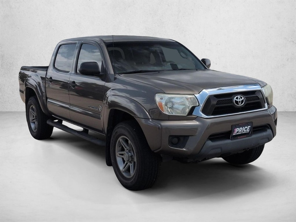 Used 2014 Toyota Tacoma PreRunner Crew Cab Pickup