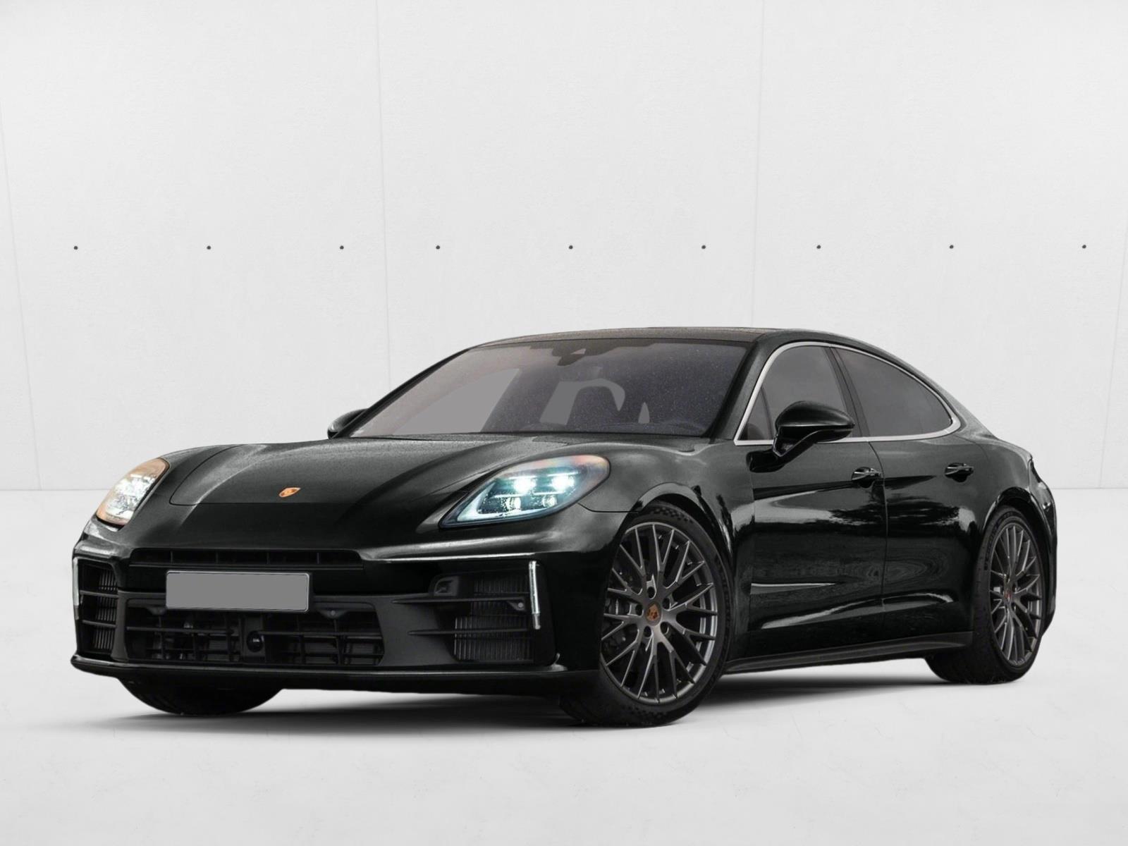 2024 Porsche Panamera Base's photo