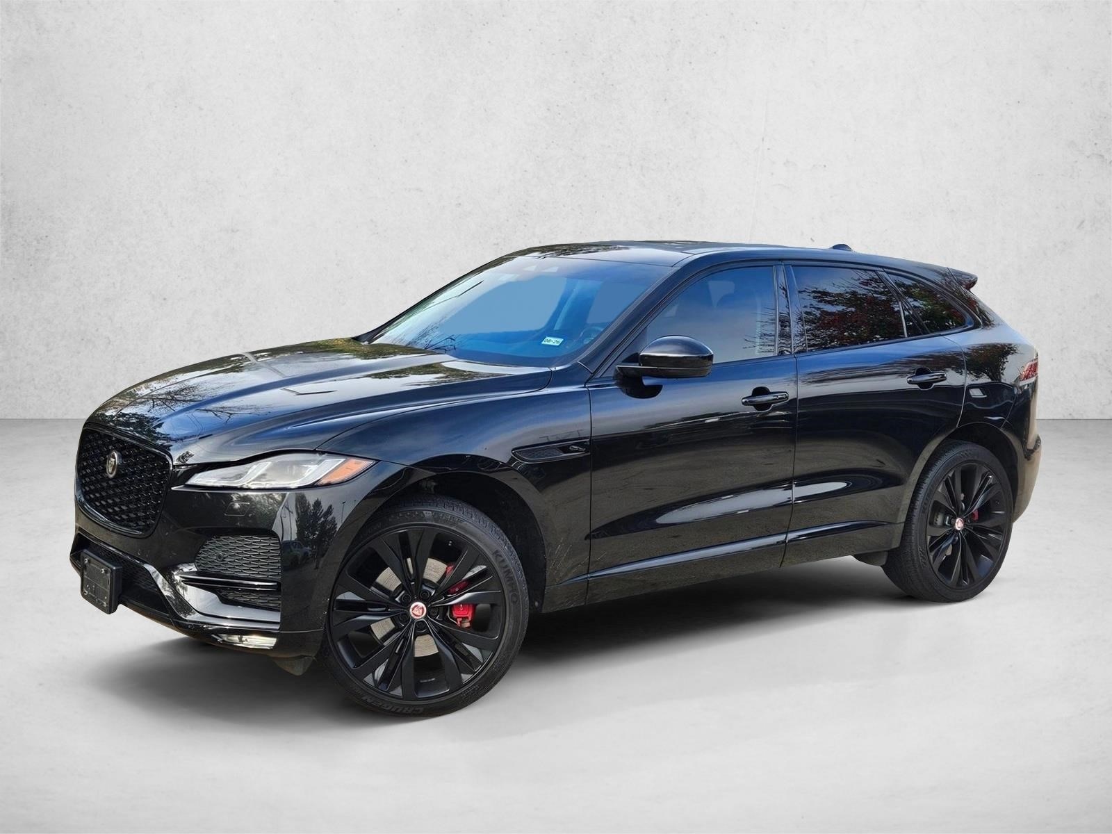 2022 Jaguar F-Pace S's photo