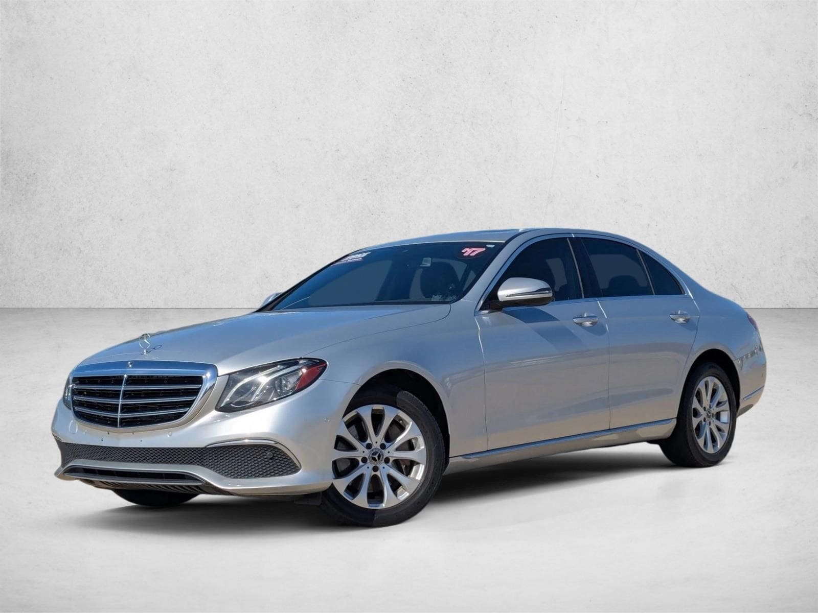 2017 Mercedes-Benz E-Class E300's photo