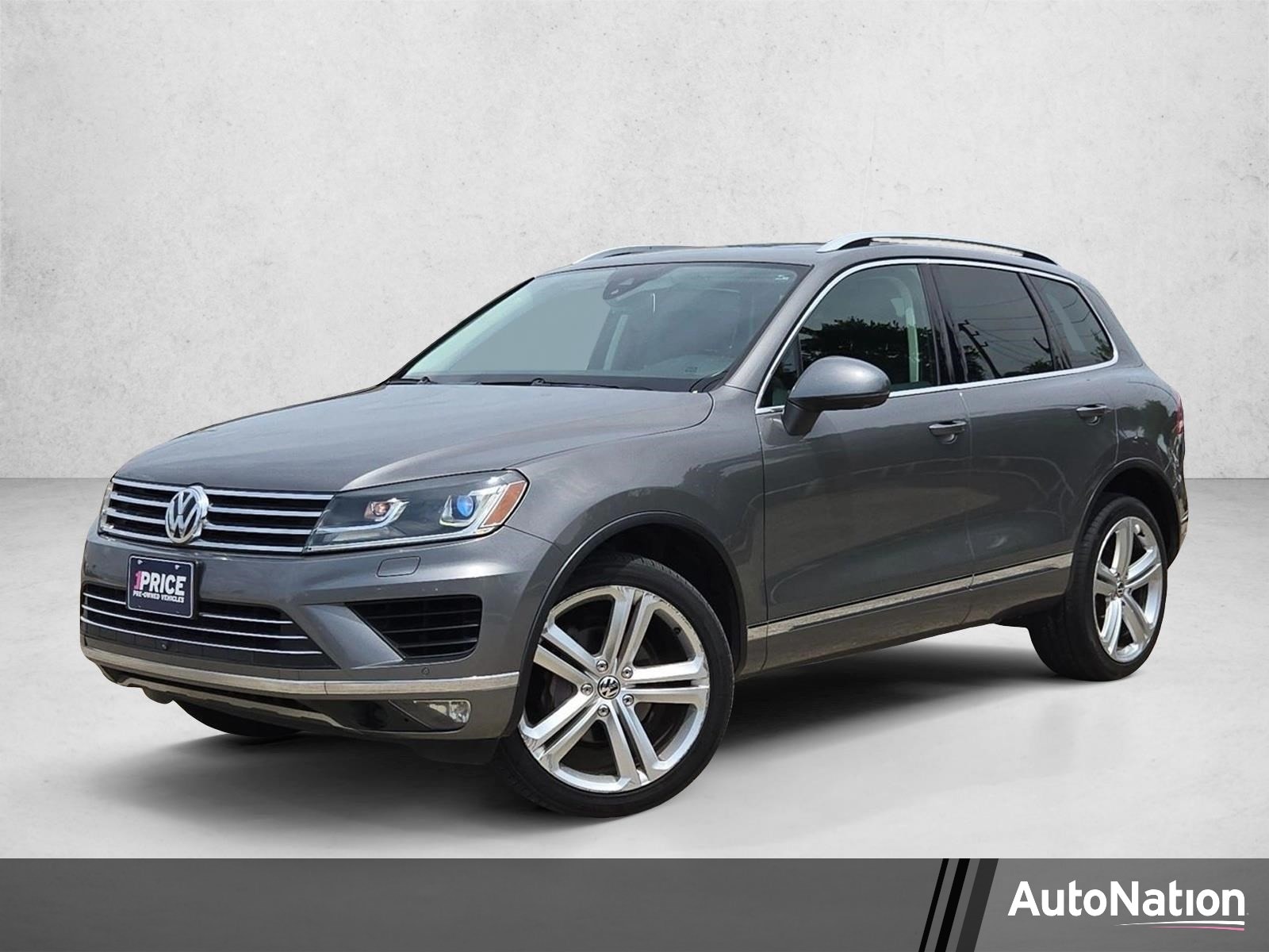 2016 Volkswagen Touareg Executive