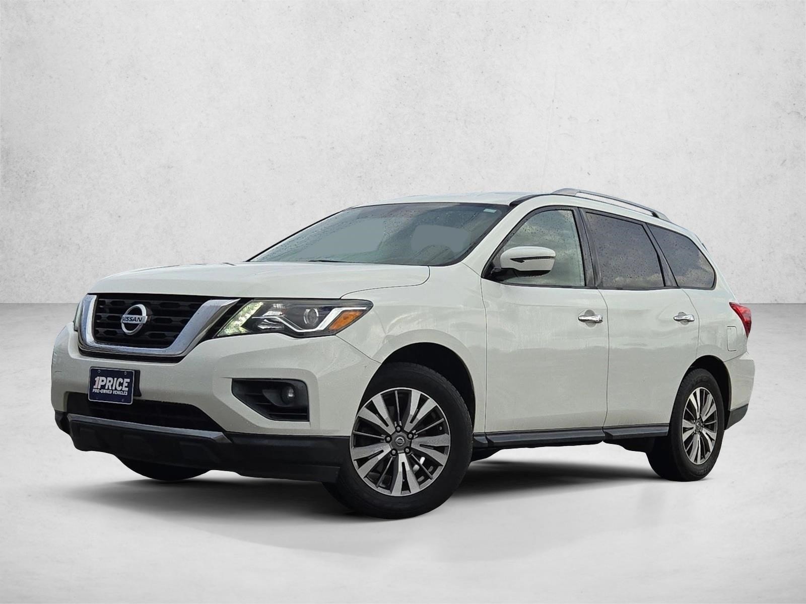 2018 Nissan Pathfinder SV