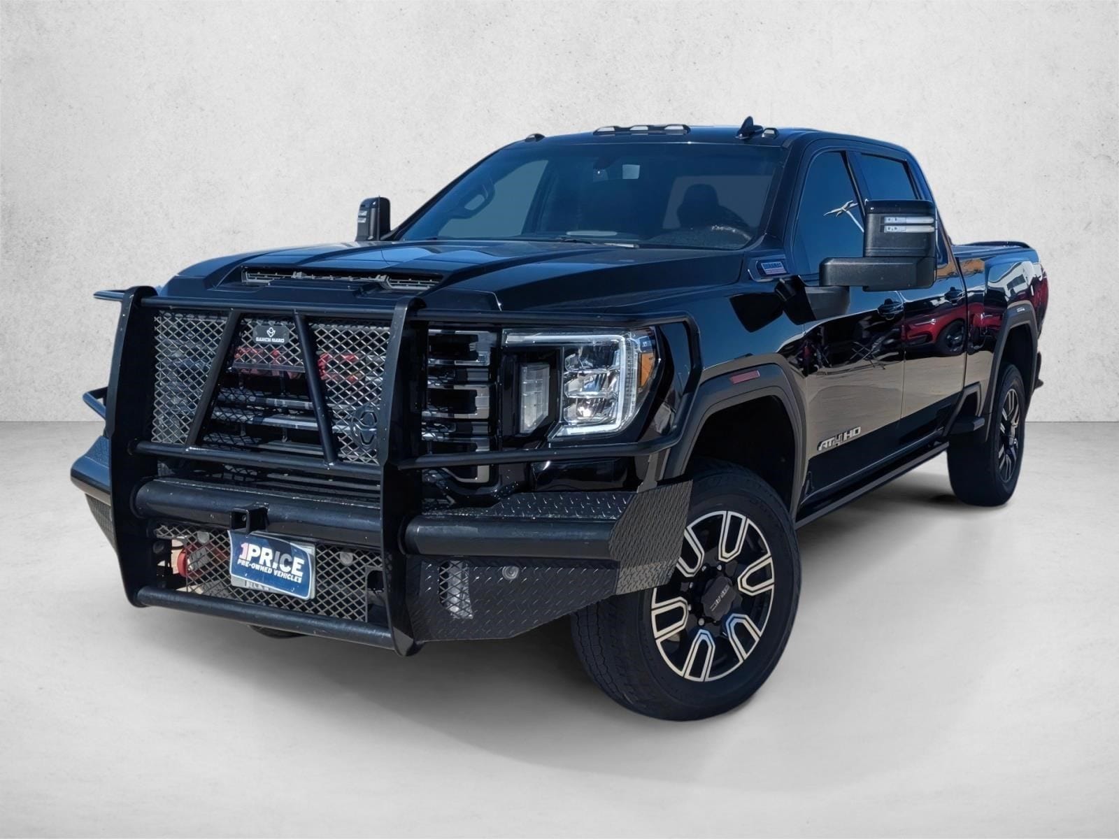 2022 GMC Sierra 2500HD AT4's photo