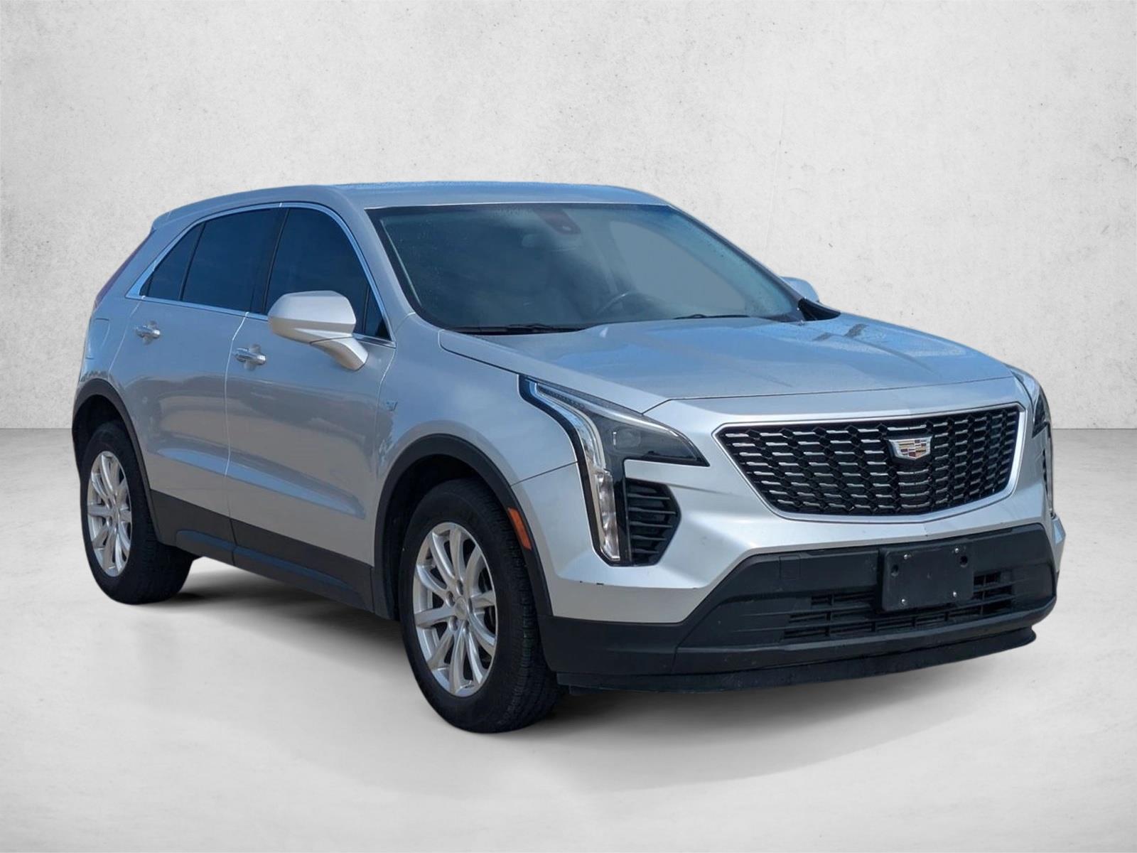 Used 2019 CADILLAC XT4 FWD Luxury Sport Utility