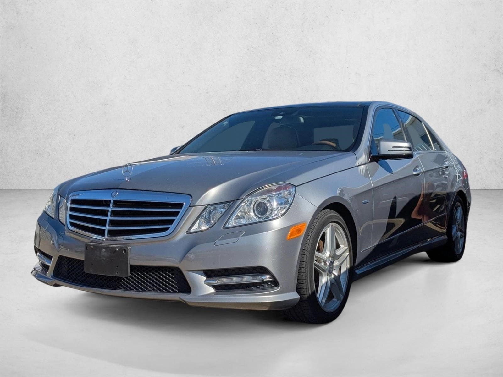 2012 Mercedes-Benz E-Class E350 Luxury's photo