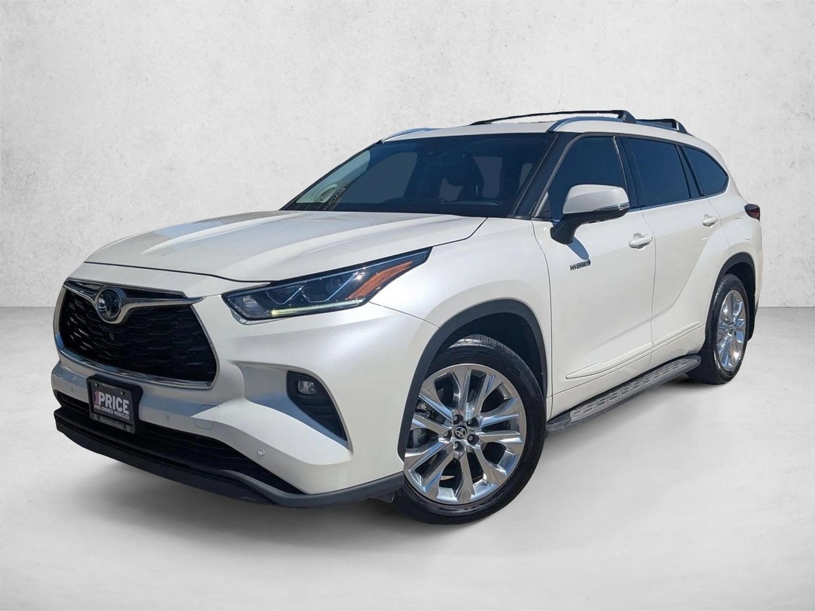 2021 Toyota Highlander Limited's photo