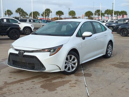 2022 Toyota Corolla LE 4dr Car