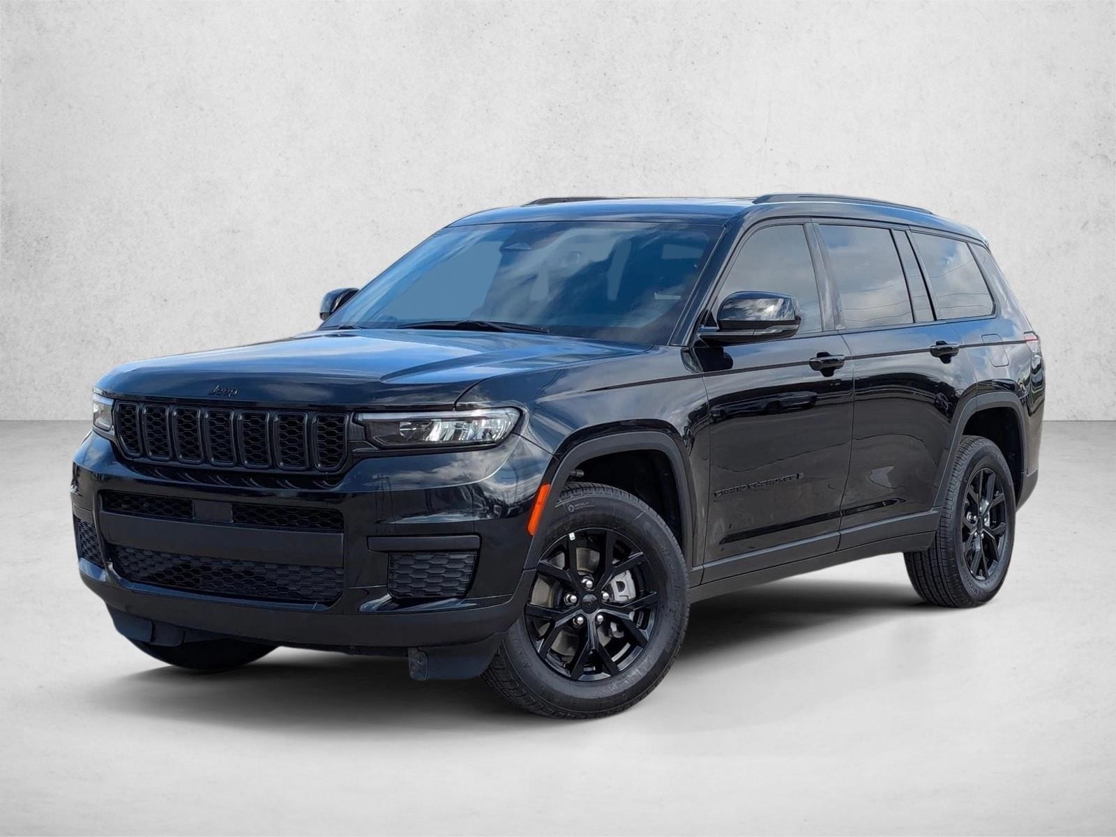 2025 Jeep Grand Cherokee L Altitude's photo