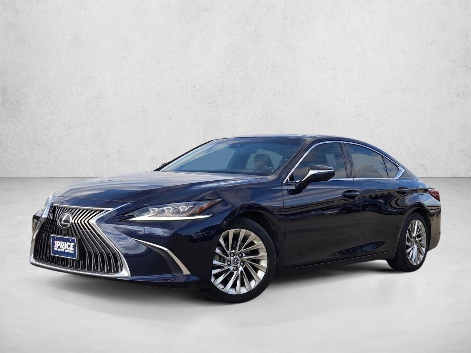 2019 Lexus ES 350 Ultra Luxury's photo