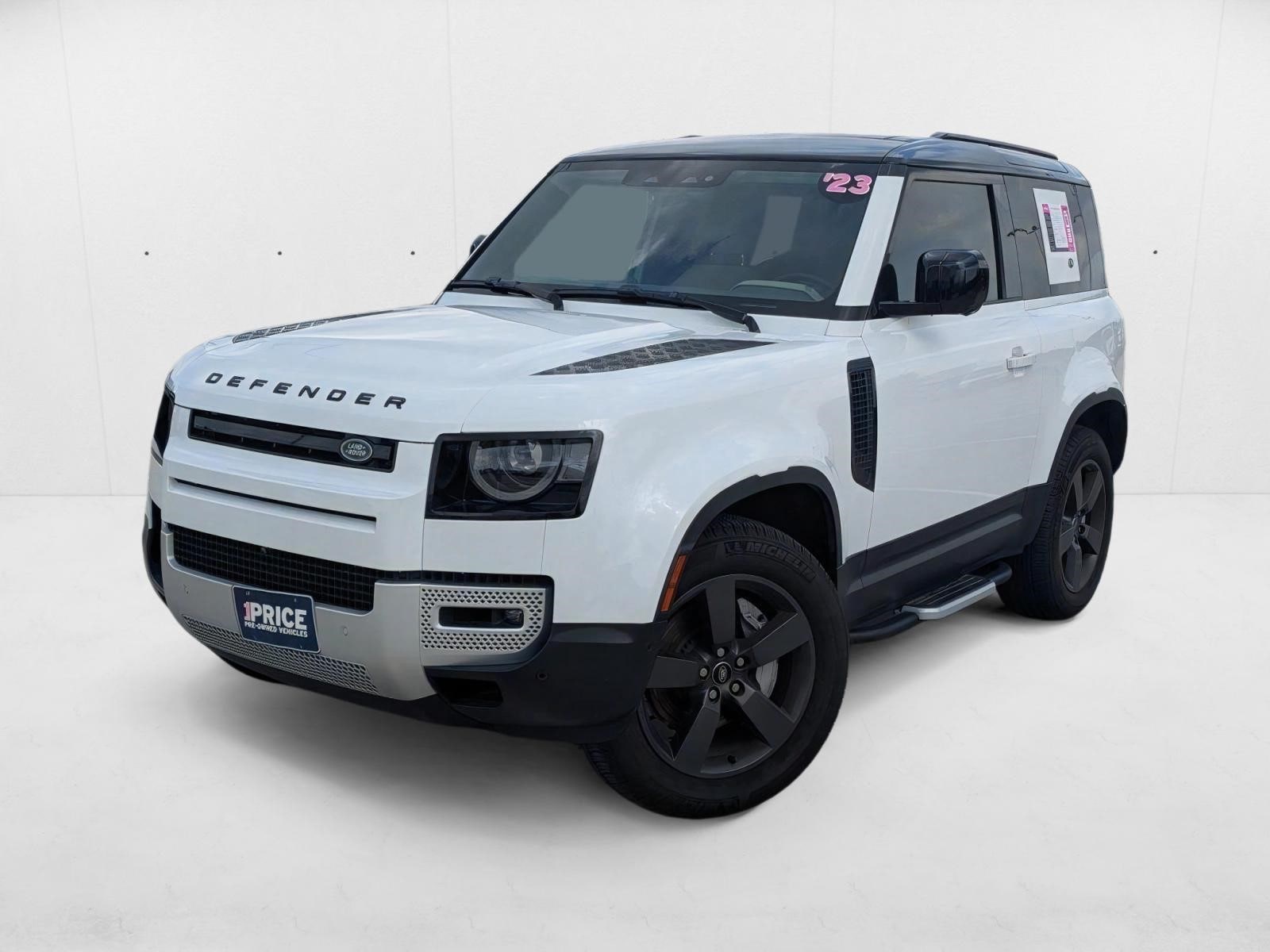 2023 Land Rover Defender SE