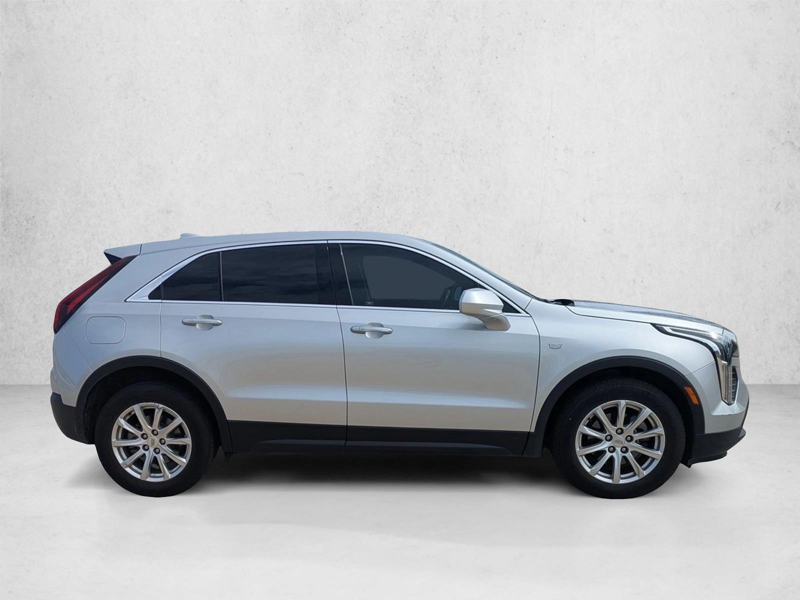 Used 2019 CADILLAC XT4 FWD Luxury Sport Utility