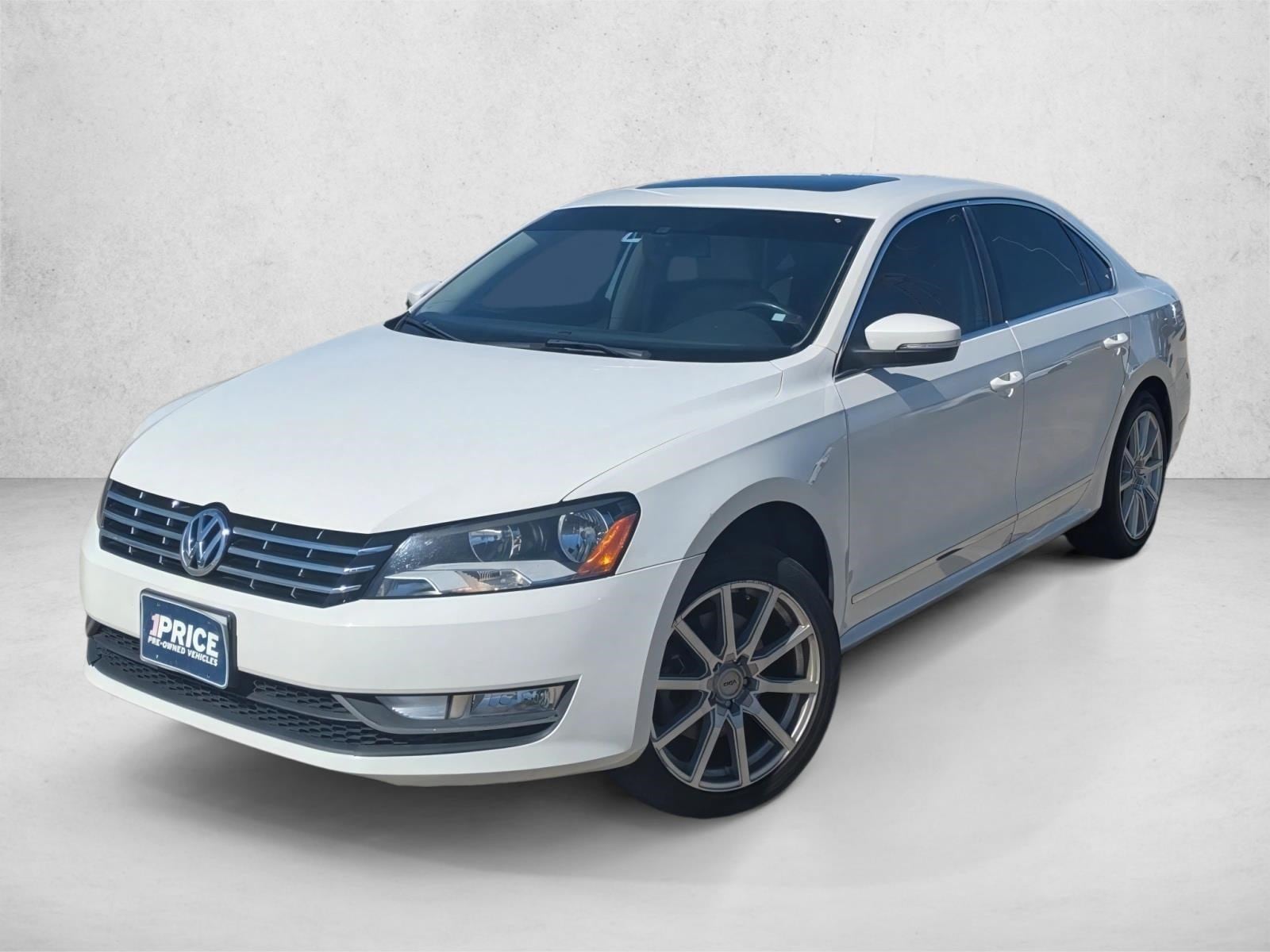 2014 Volkswagen Passat SEL Premium