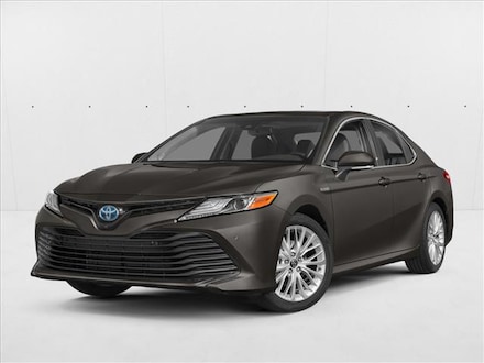 2018 Toyota Camry Hybrid XLE 4dr Car