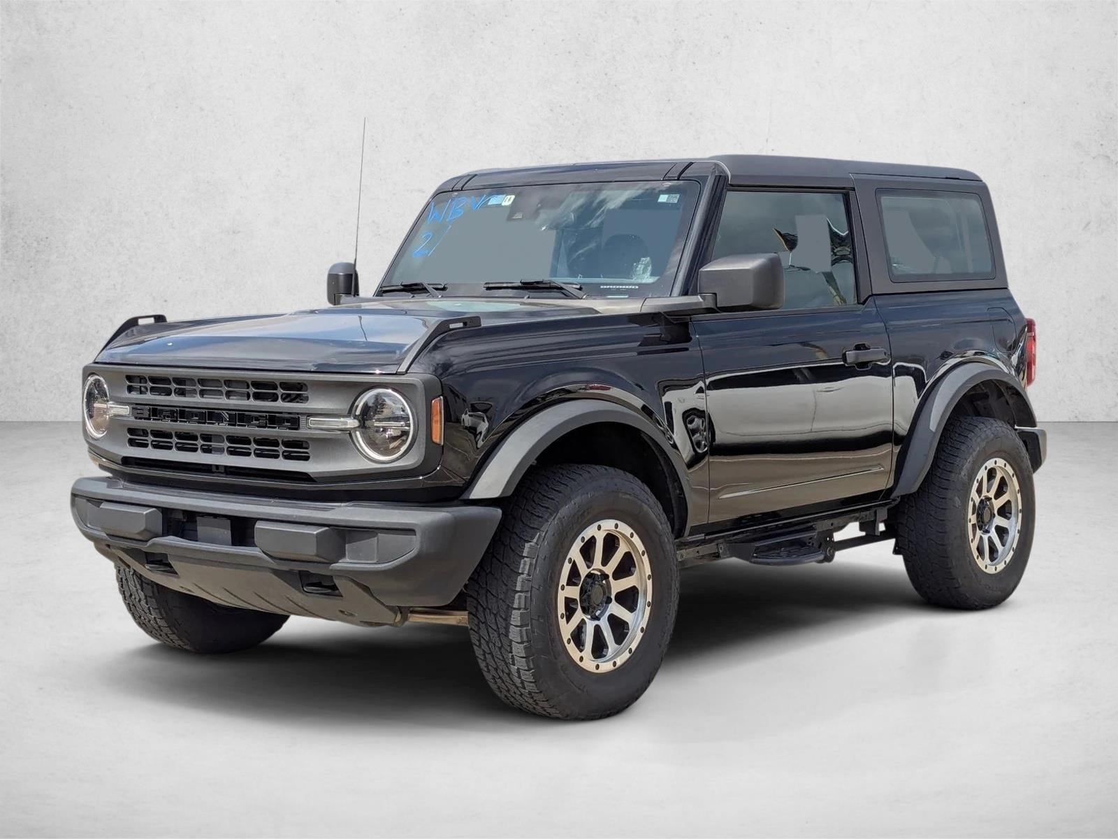 2021 Ford Bronco 2-Door Base