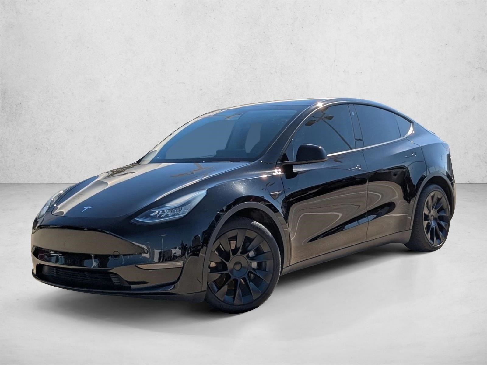 2021 Tesla Model Y Long Range's photo