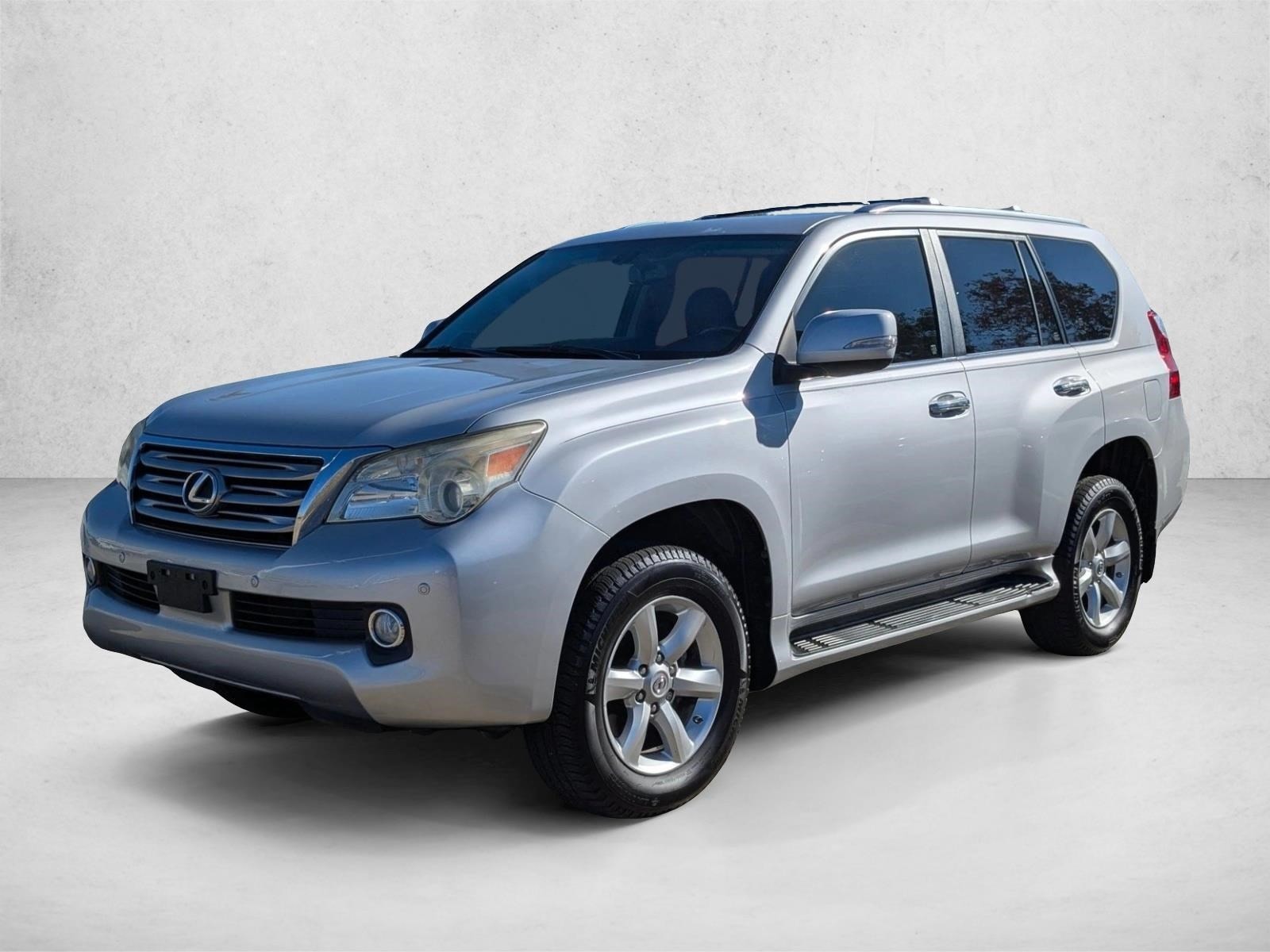 2010 Lexus GX Base's photo