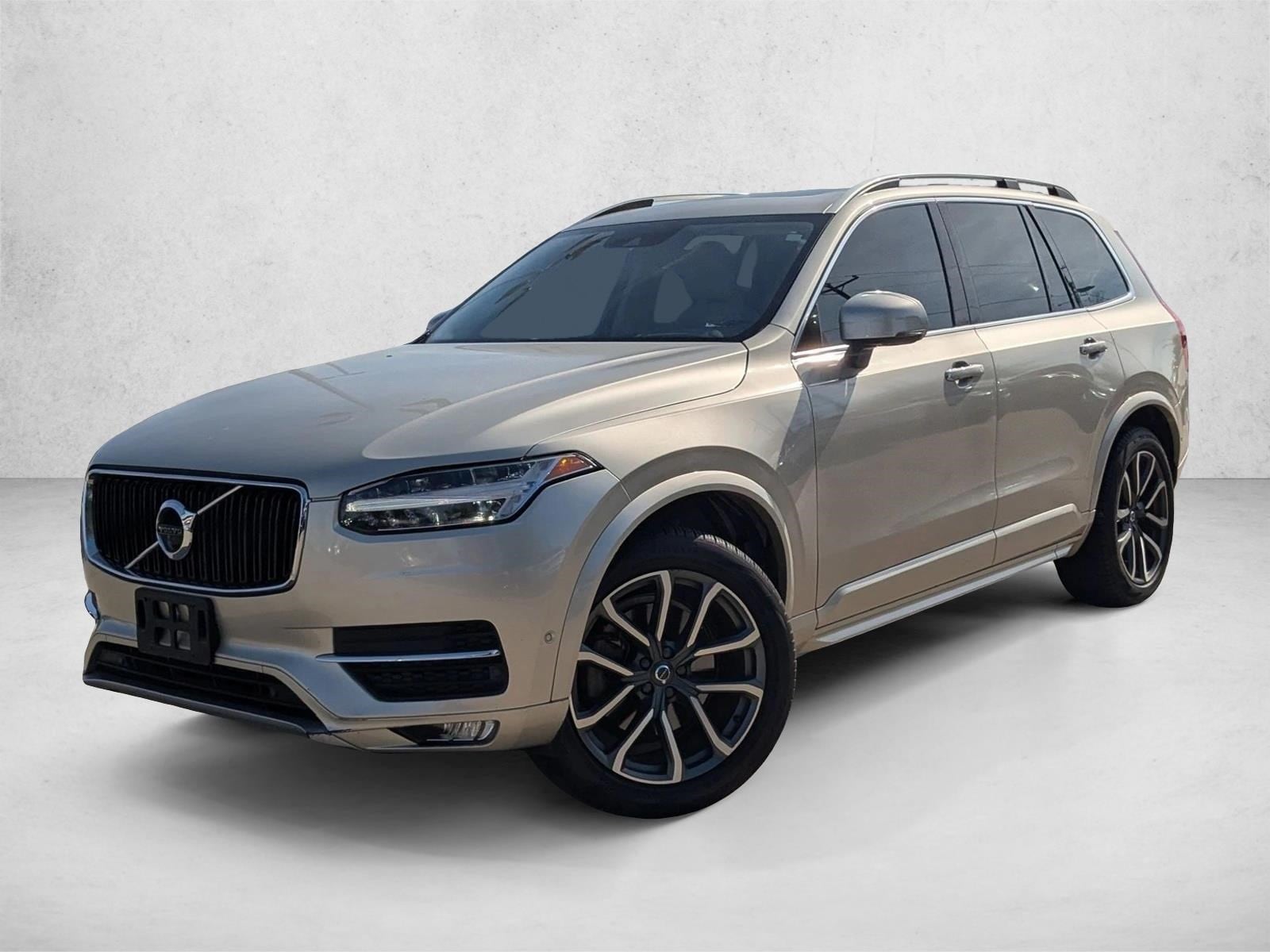 2018 Volvo XC90 Momentum
