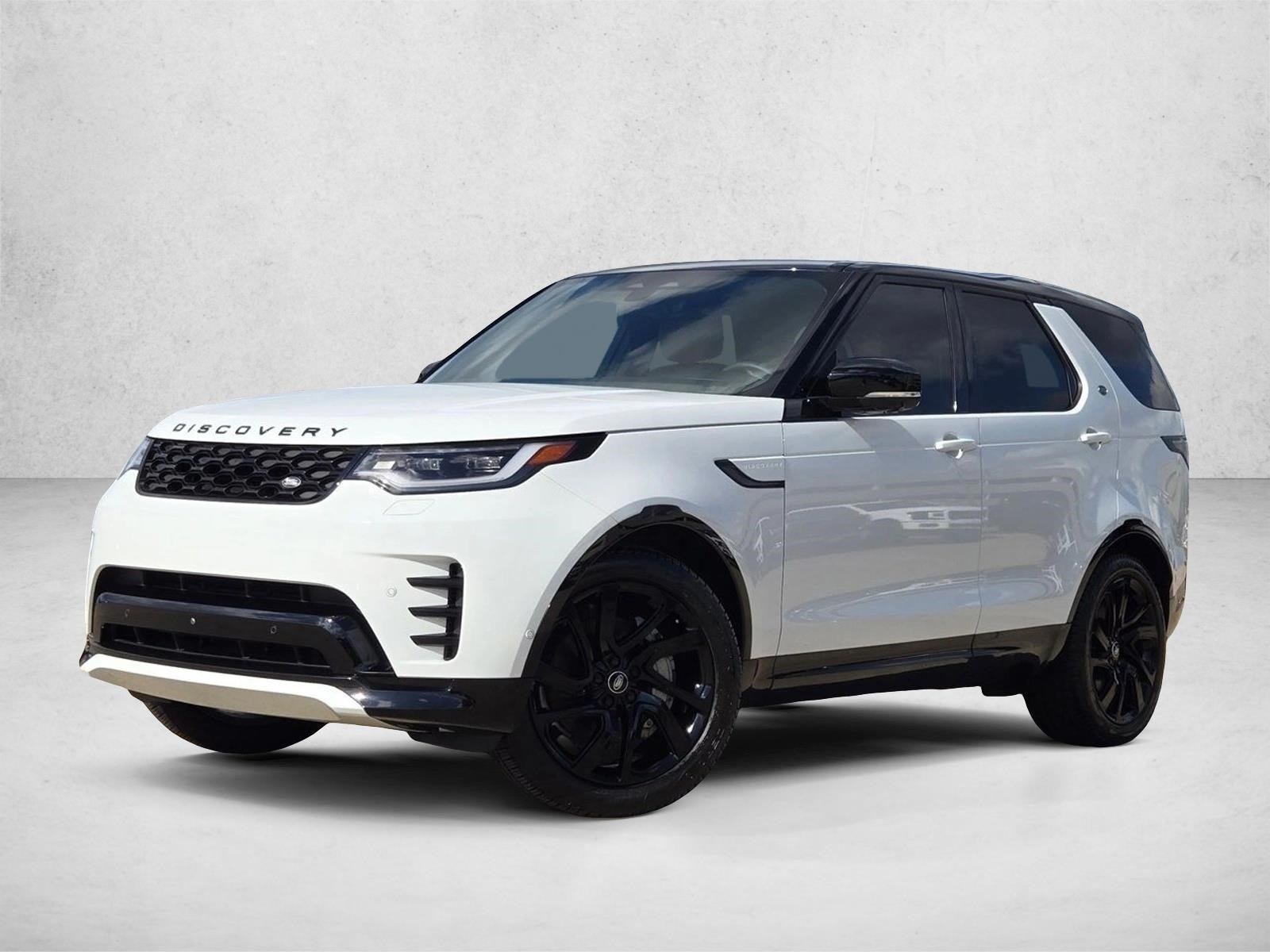 2024 Land Rover Discovery Dynamic SE's photo