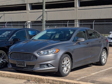 2013 Ford Fusion SE 4dr Car