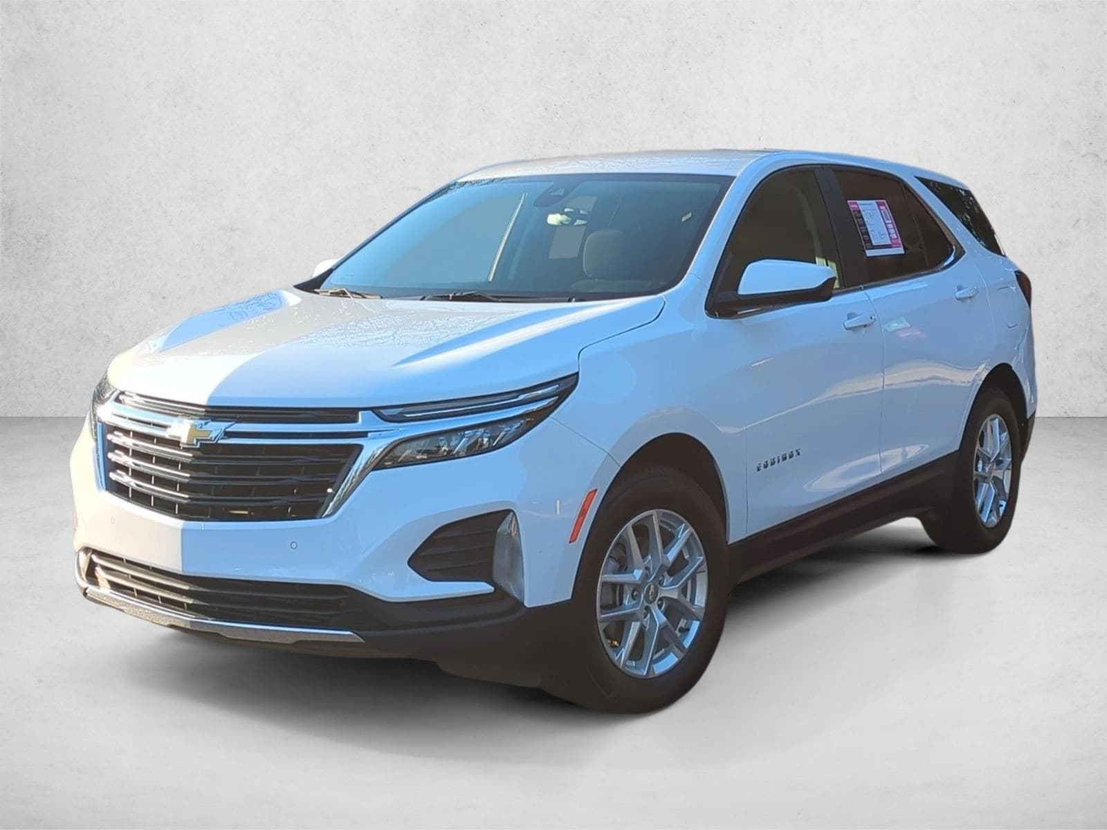2024 Chevrolet Equinox LT's photo