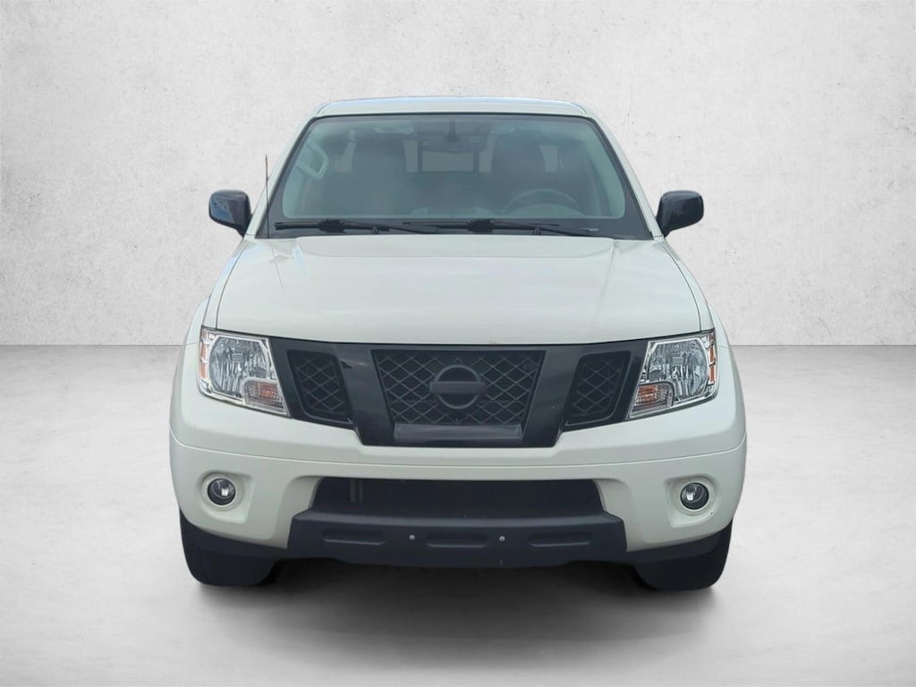 Used 2021 Nissan Frontier SV Crew Cab Pickup