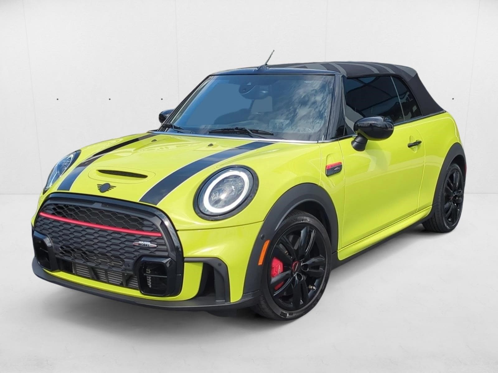 2022 MINI Convertible John Cooper Works's photo