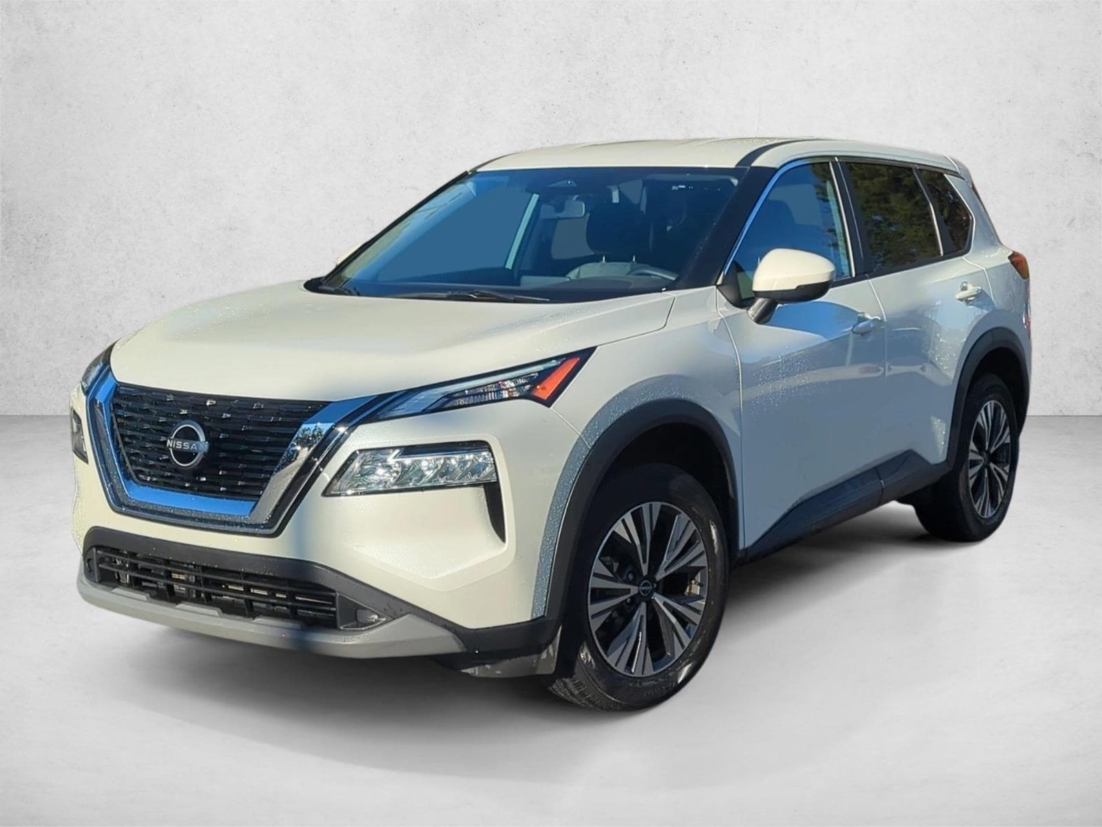 2023 Nissan Rogue SV's photo