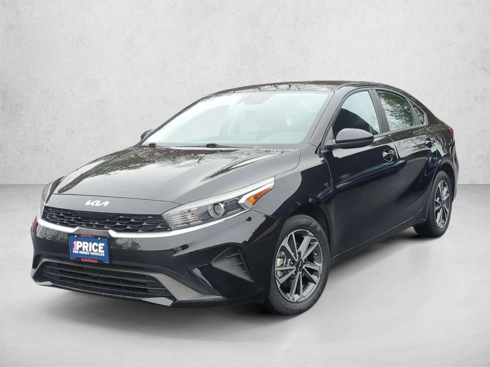2024 Kia Forte LXS's photo