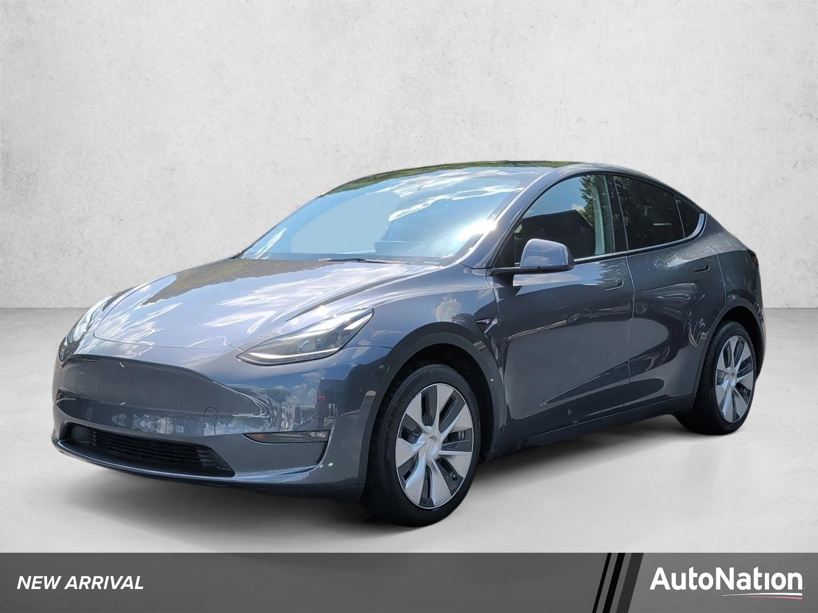 2023 Tesla Model Y Long Range Dual Motor All-Wheel Drive's photo