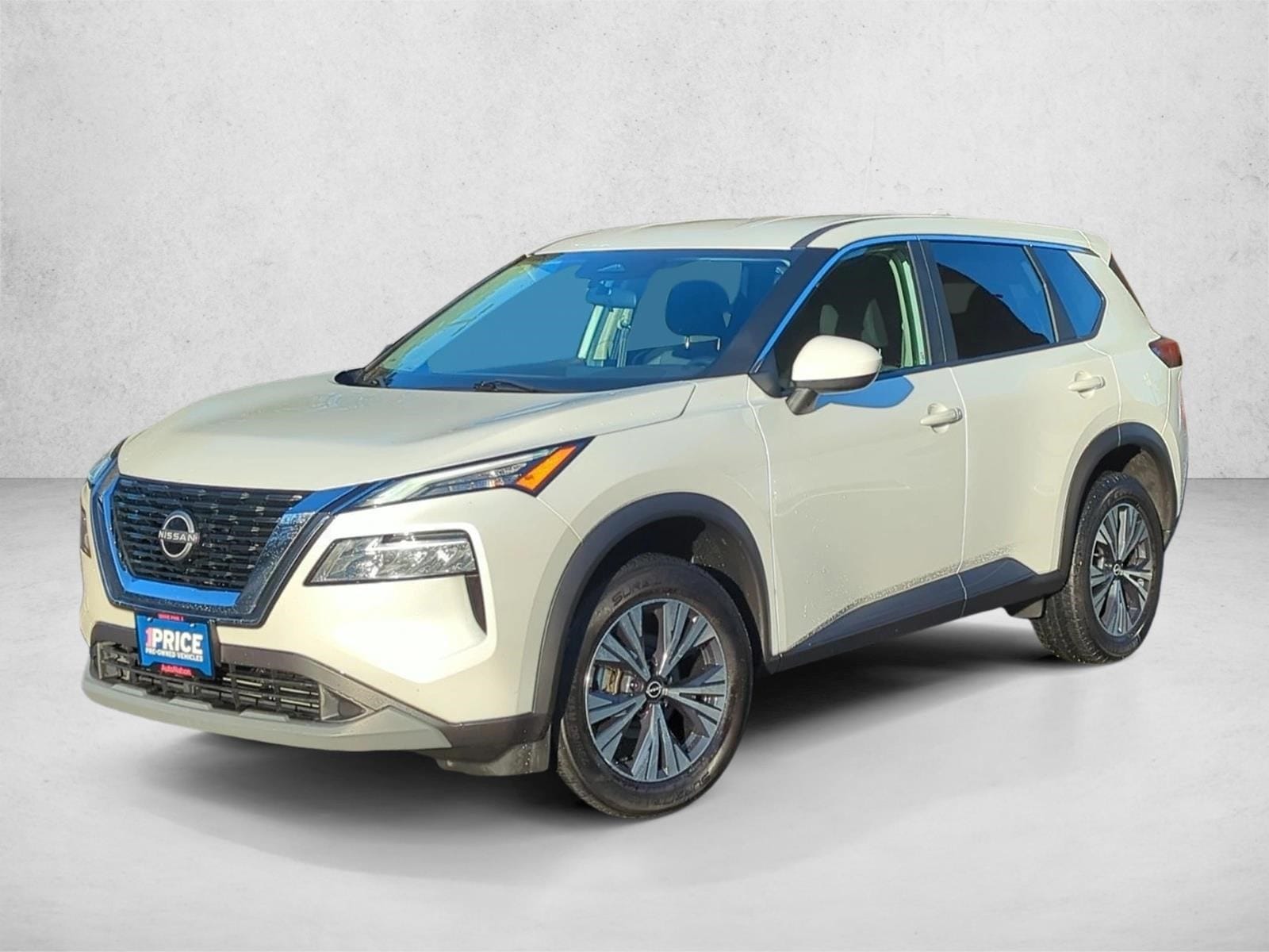 2023 Nissan Rogue SV's photo