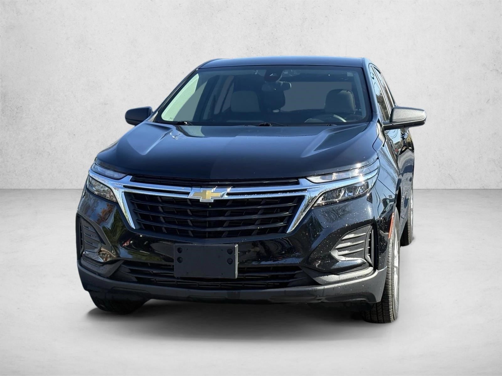 2023 Chevrolet Equinox LS's photo