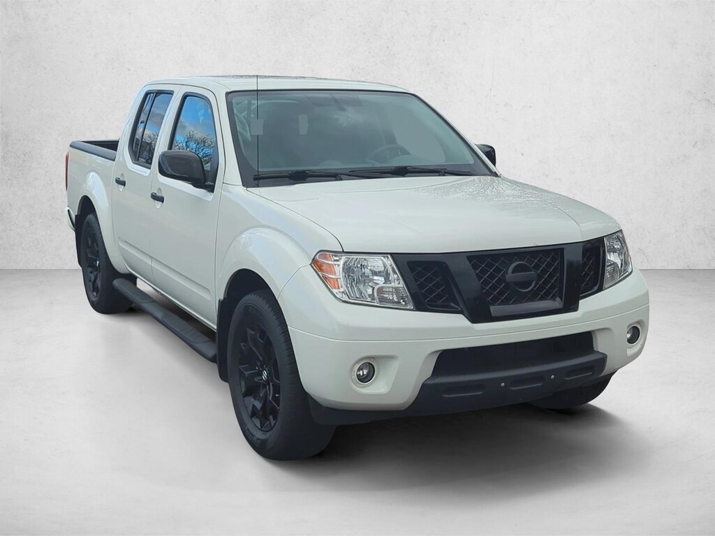 Used 2021 Nissan Frontier SV Crew Cab Pickup